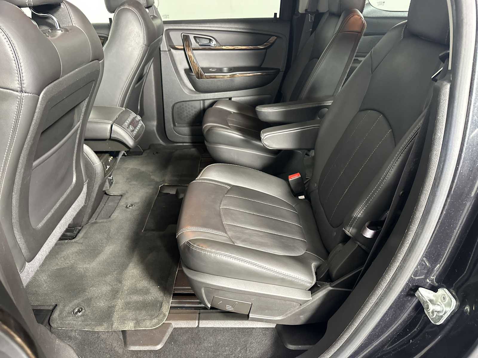 Used 2015 GMC Acadia Denali FWD image 24