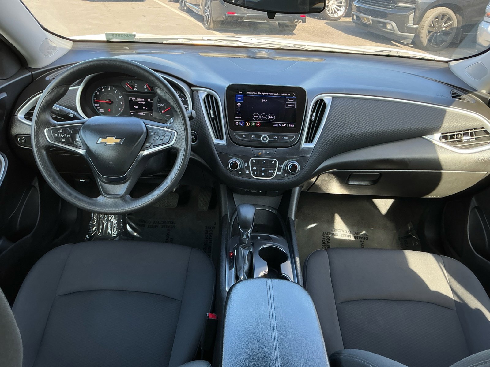 Used 2023 Chevrolet Malibu LT FWD image 16