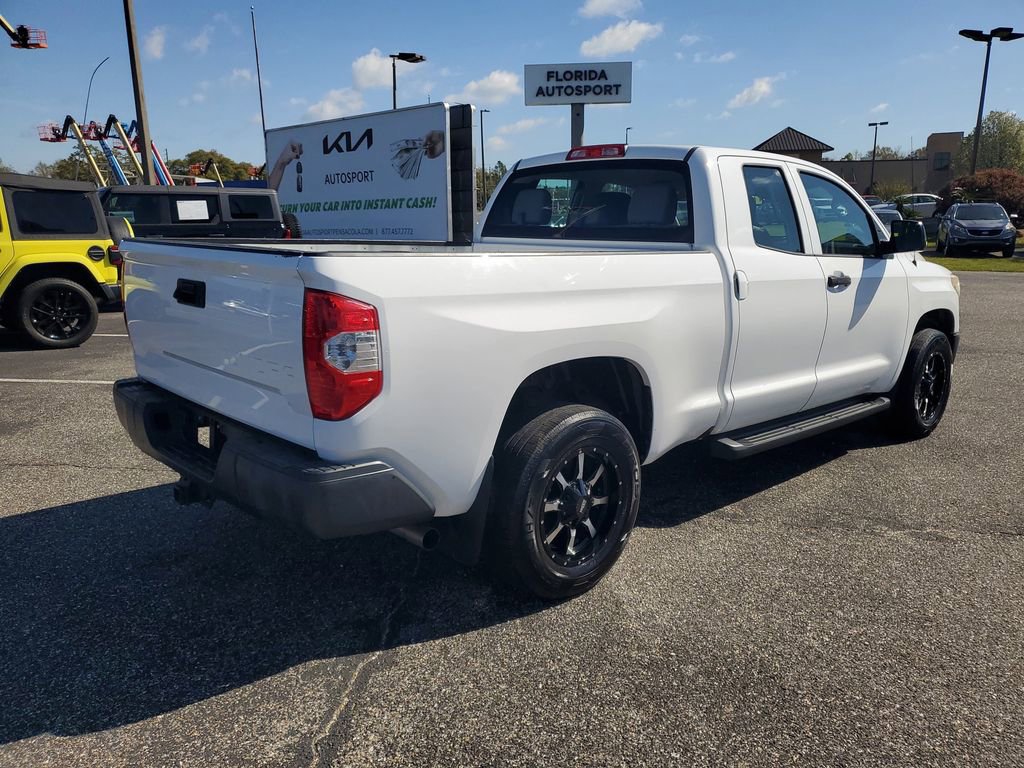 Used 2018 Toyota Tundra SR image 4