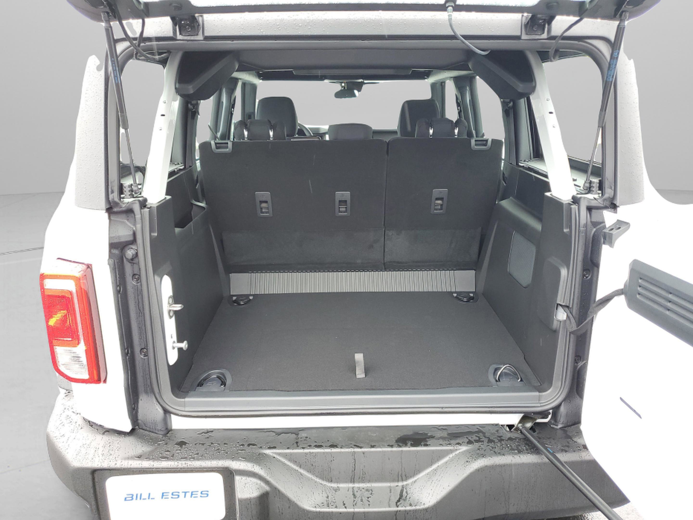 New 2025 Ford Bronco 4-Door image 9