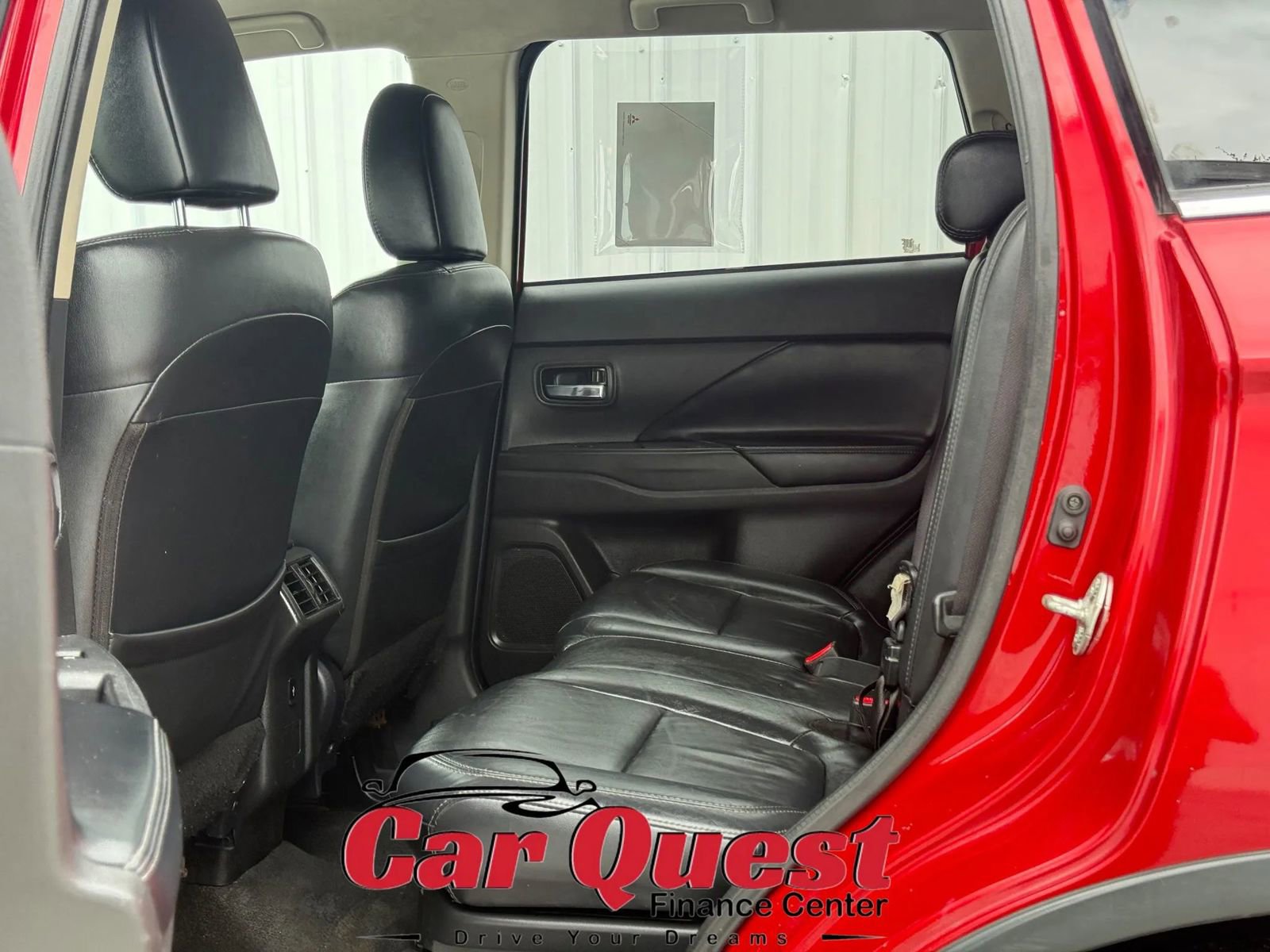 Used 2019 Mitsubishi Outlander SEL AWD/4WD image 11