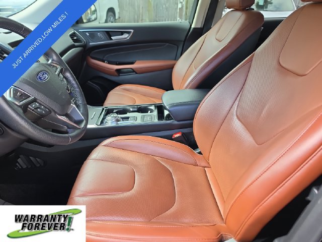 Used 2019 Ford Edge Titanium w/ Equipment Group 301A FWD image 16