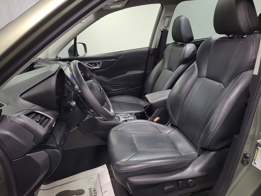 Used 2021 Subaru Forester Touring image 13