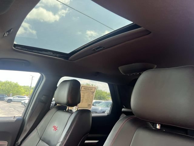 Used 2016 Dodge Durango R/T w/ Blacktop Package AWD/4WD image 22