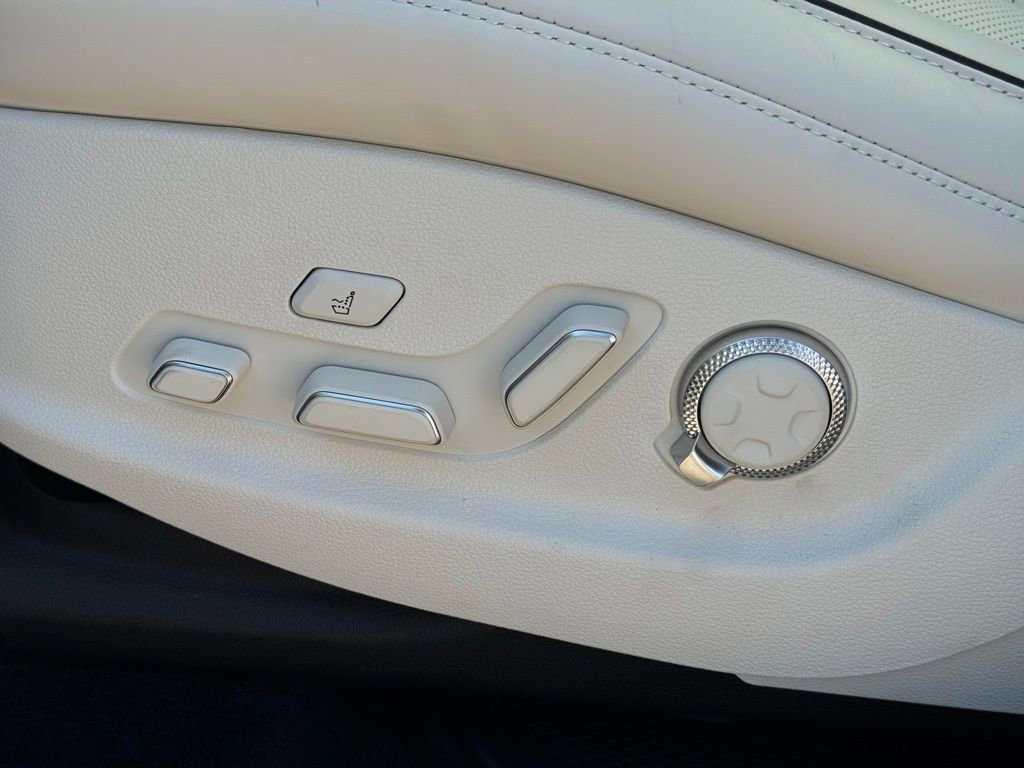 New 2026 Genesis GV80 3.5T Prestige image 33