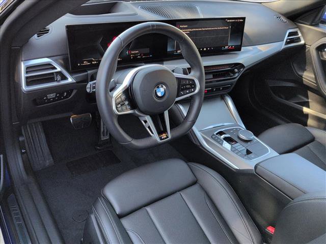 Used 2025 BMW 230i Coupe w/ M Sport Package image 10