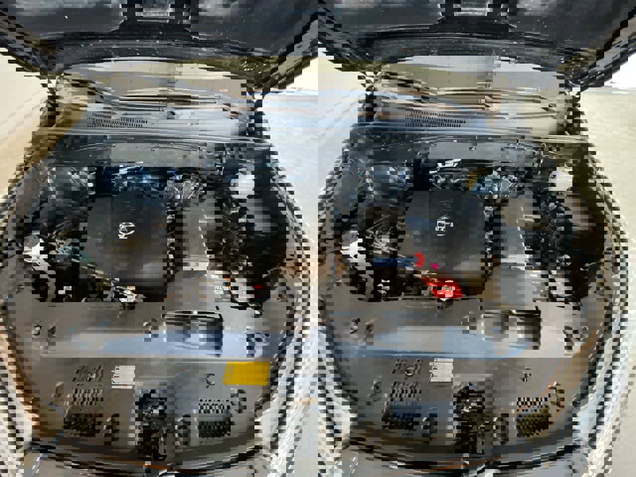 Used 2018 Toyota Highlander XLE image 27