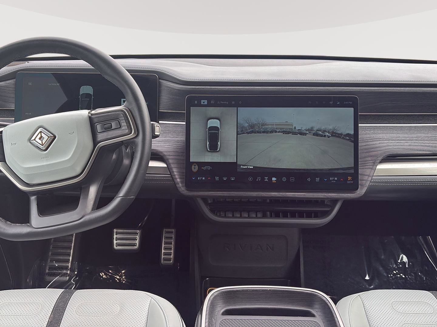 Used 2024 Rivian R1S Adventure image 59