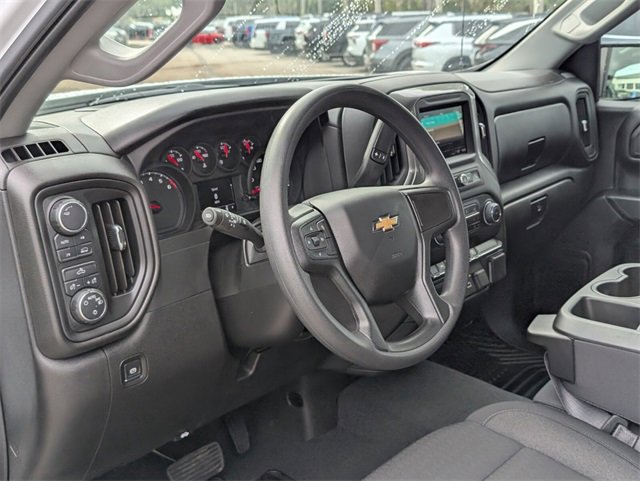Certified 2025 Chevrolet Silverado 1500 Custom w/ Turbomax Blackout Package image 6