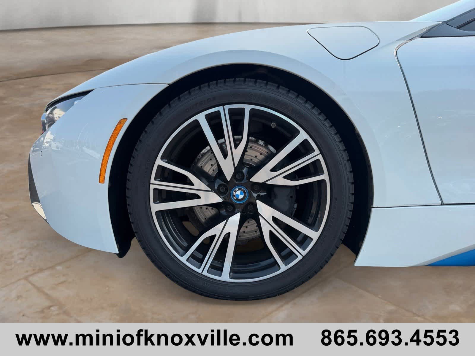Used 2016 BMW i8 AWD/4WD image 9
