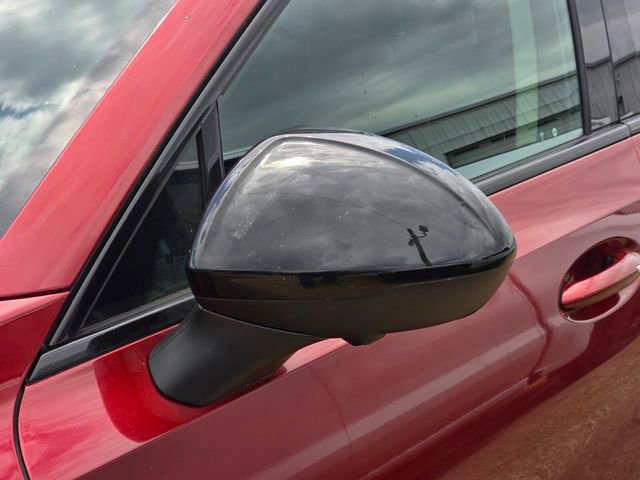 Used 2021 Buick Envision Essence w/ Technology Package I image 4