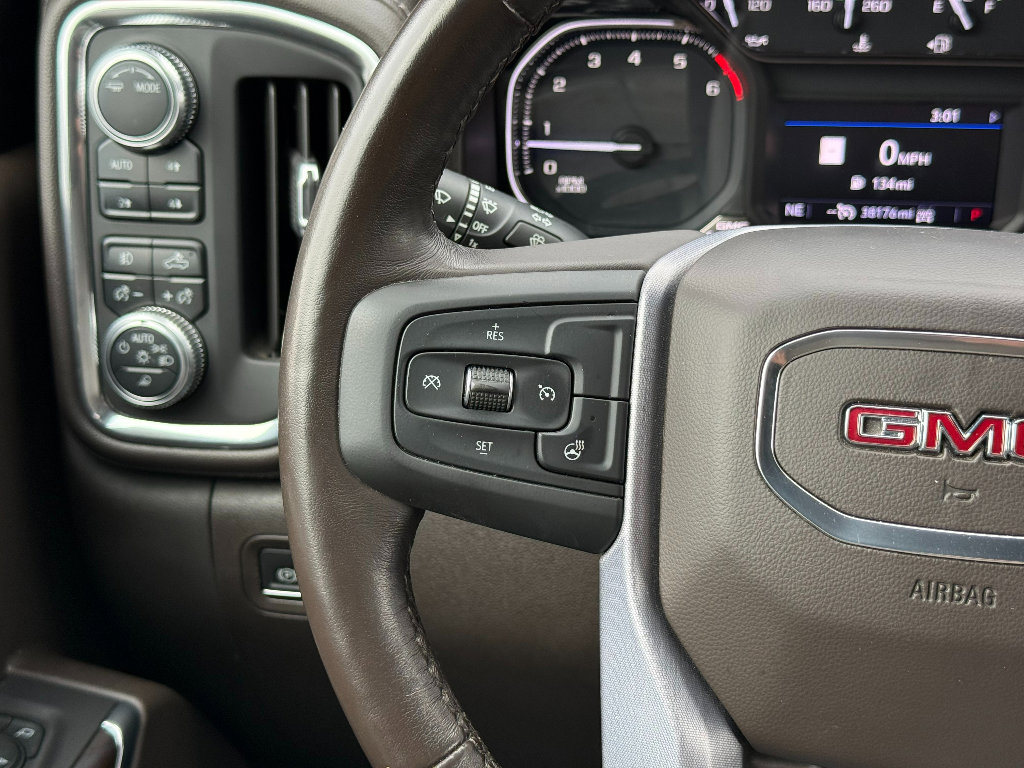 Used 2020 GMC Sierra 2500 SLT w/ SLT Convenience Package image 39