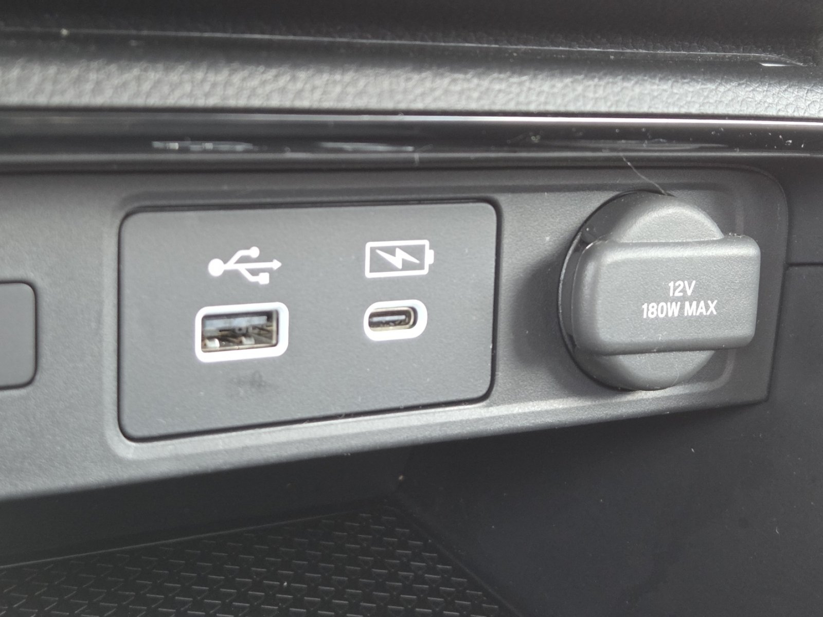 Used 2025 Honda CR-V EX image 8