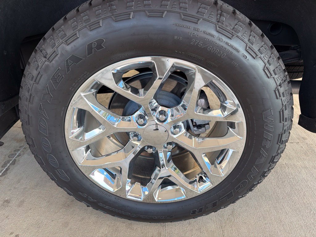 Used 2026 Chevrolet Silverado 1500 LT AWD/4WD image 9