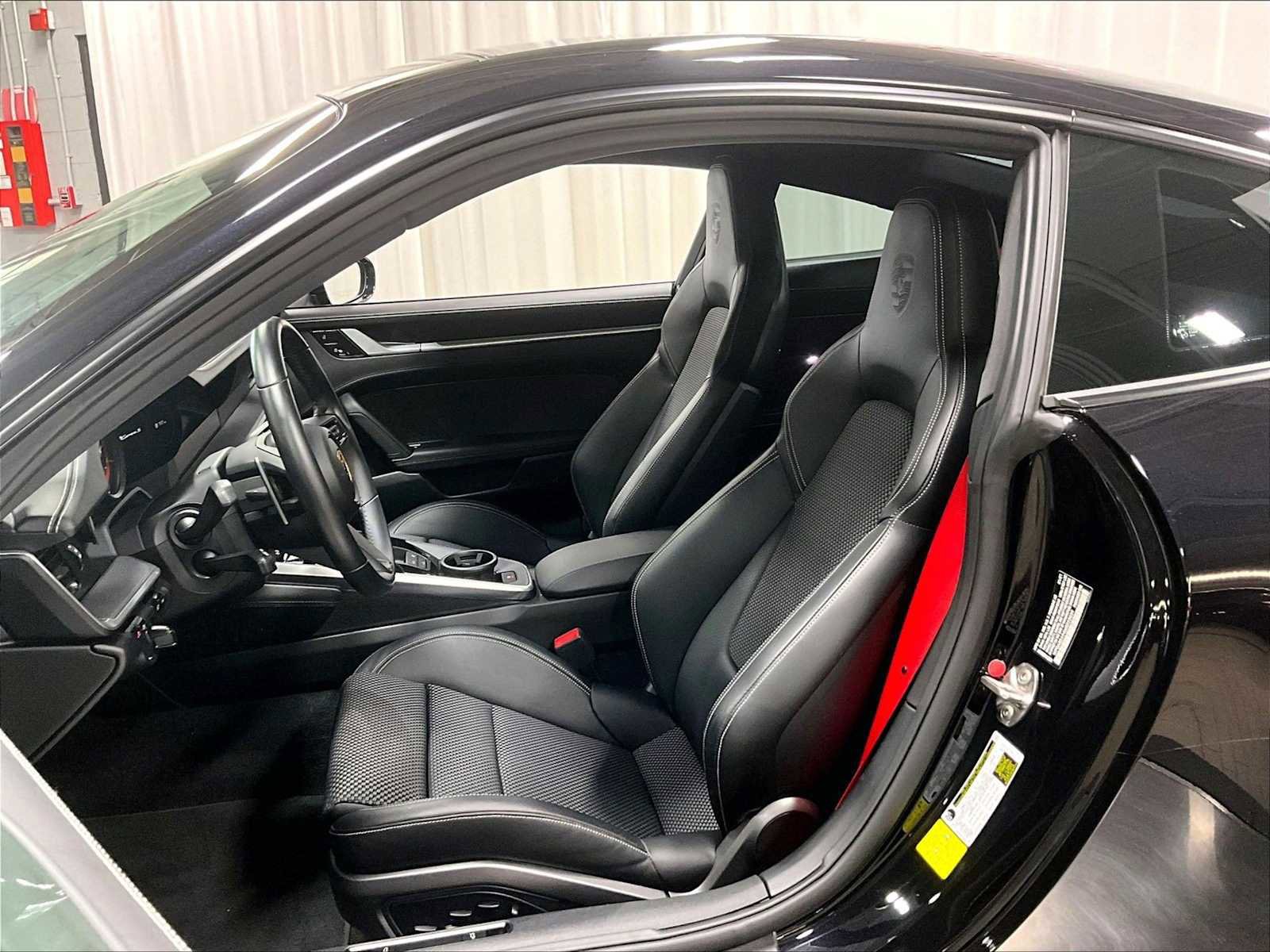 Used 2021 Porsche 911 Carrera S image 8