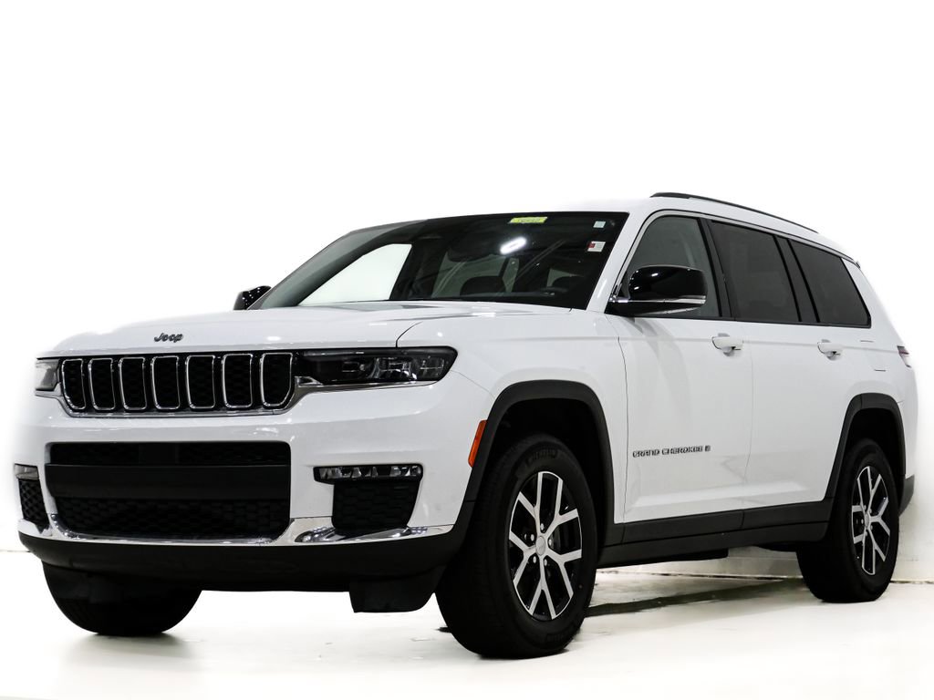 Used 2023 Jeep Grand Cherokee L Limited w/ Trailer Tow Group (B) AWD/4WD image 3