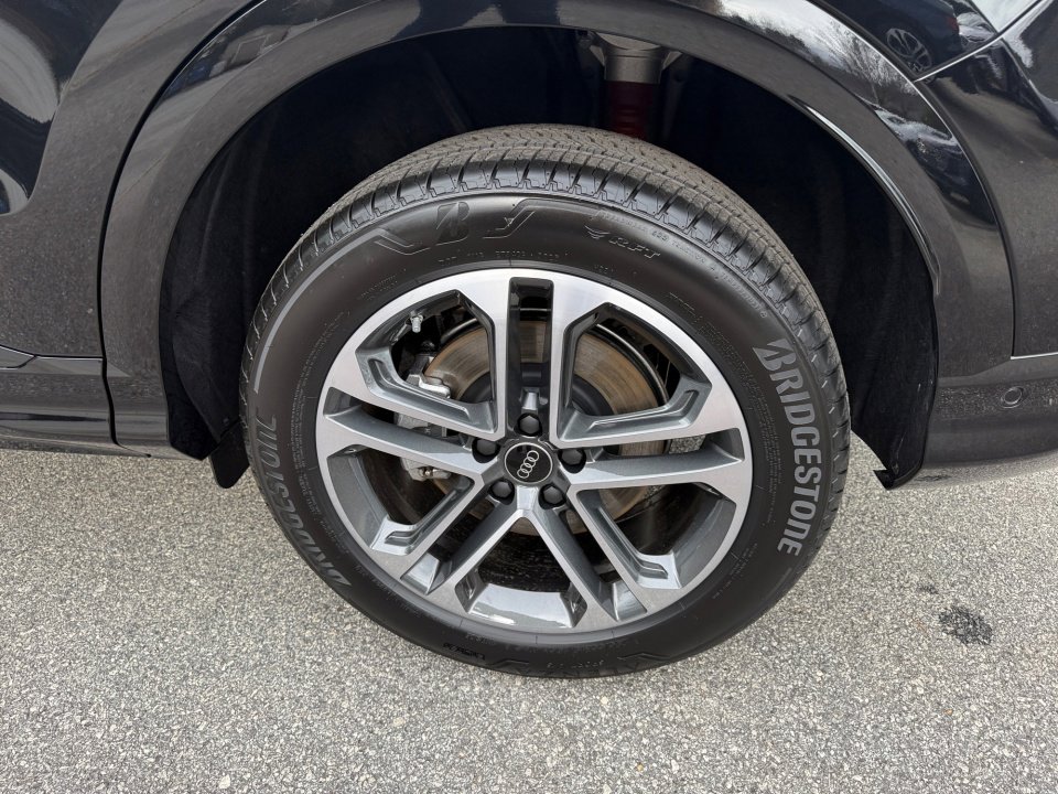 New 2025 Audi Q5 Premium image 22