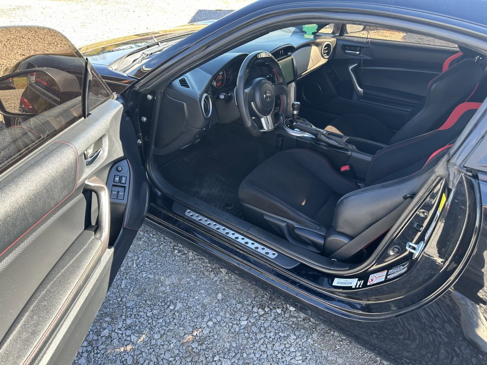 Used 2015 Scion FR-S image 12