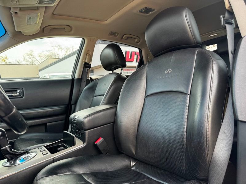 Used 2008 INFINITI FX35 AWD w/ Touring Pkg image 10