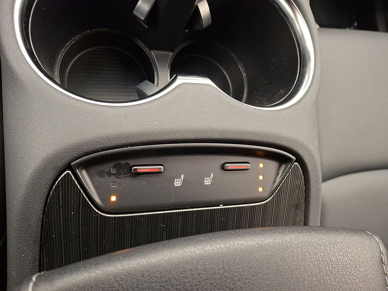 Certified 2023 Toyota Venza XLE image 19