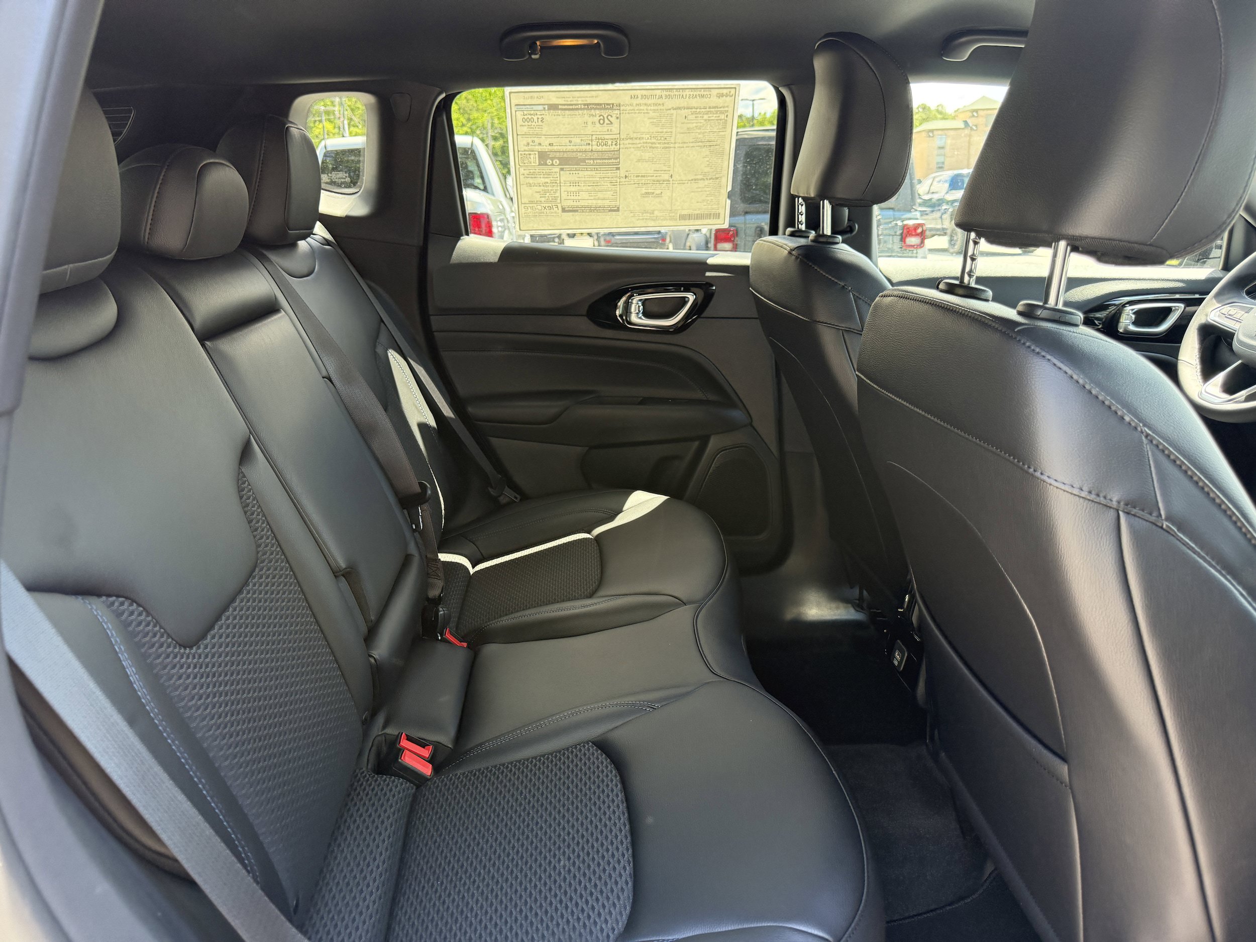 New 2026 Jeep Compass Latitude AWD/4WD image 17