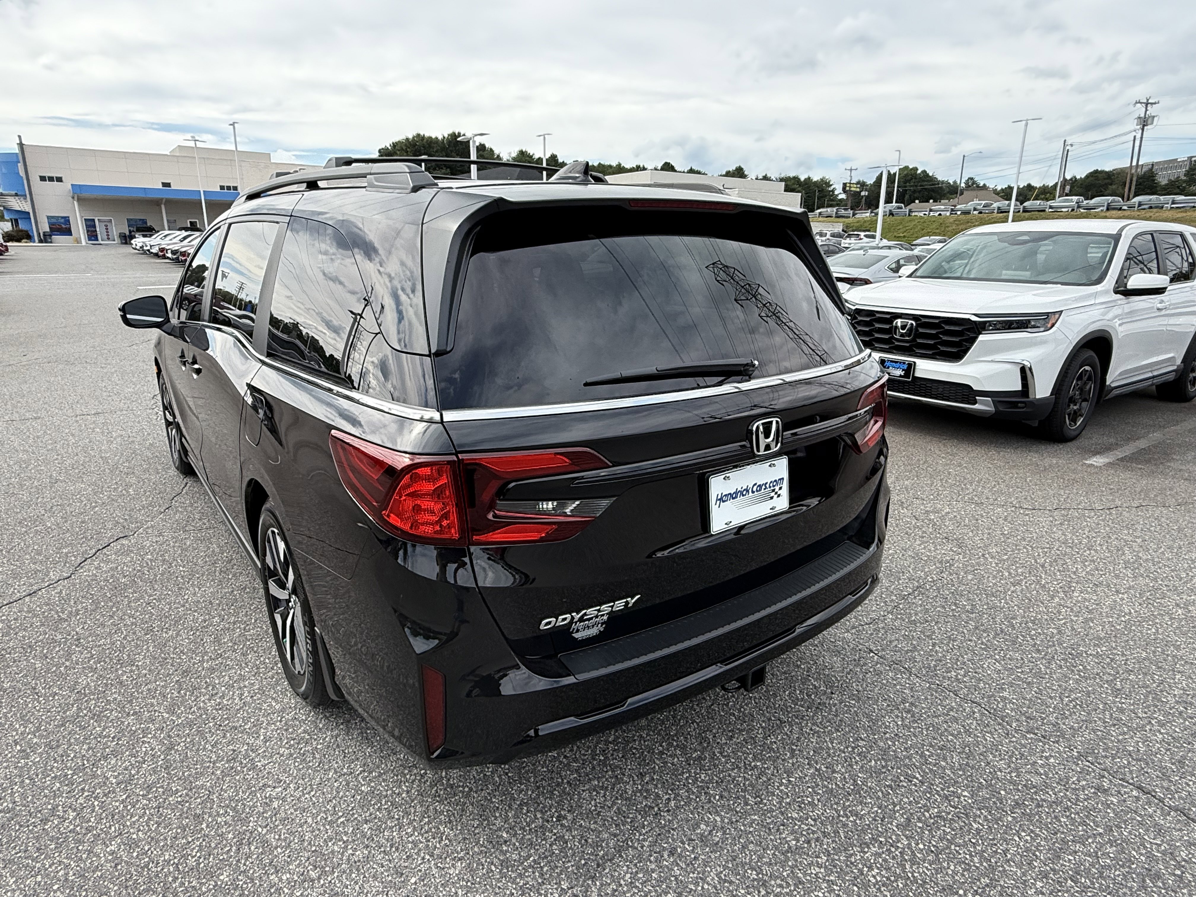 New 2026 Honda Odyssey EX-L image 8
