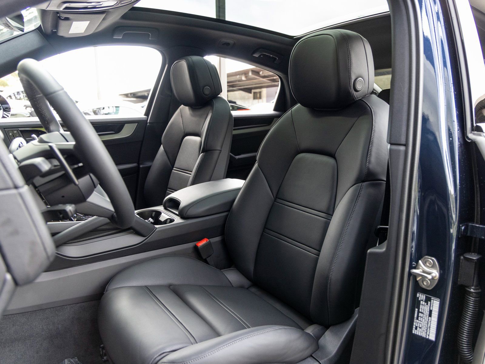 New 2026 Porsche Cayenne Coupe image 5