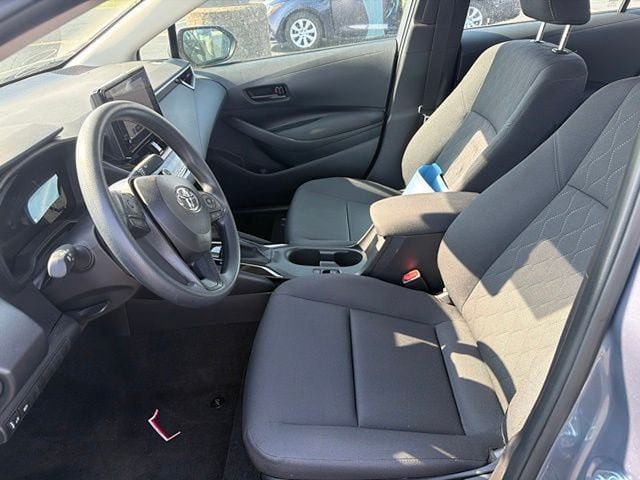 Used 2026 Toyota Corolla LE FWD image 4