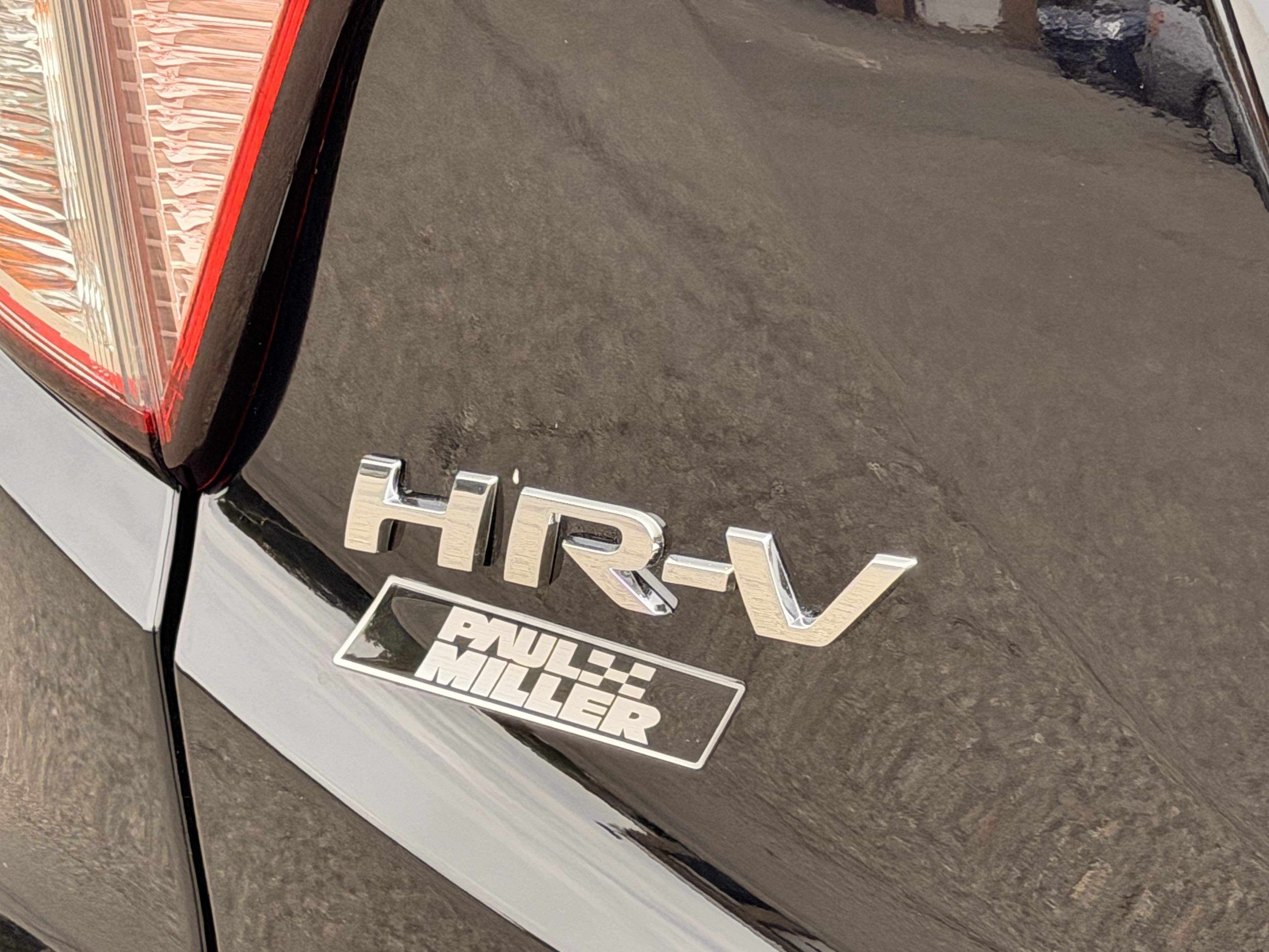 Used 2020 Honda HR-V Sport image 29