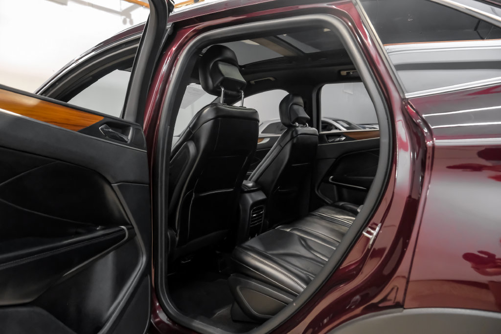 Used 2019 Lincoln MKC Select w/ Select Plus Package FWD image 48