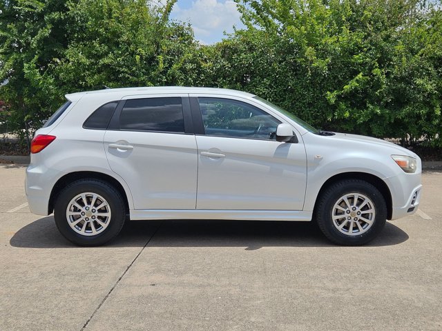 Used 2011 Mitsubishi Outlander Sport ES FWD image 4