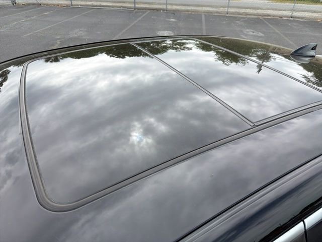 Used 2016 Chevrolet Impala LT w/ Leather Package FWD image 7