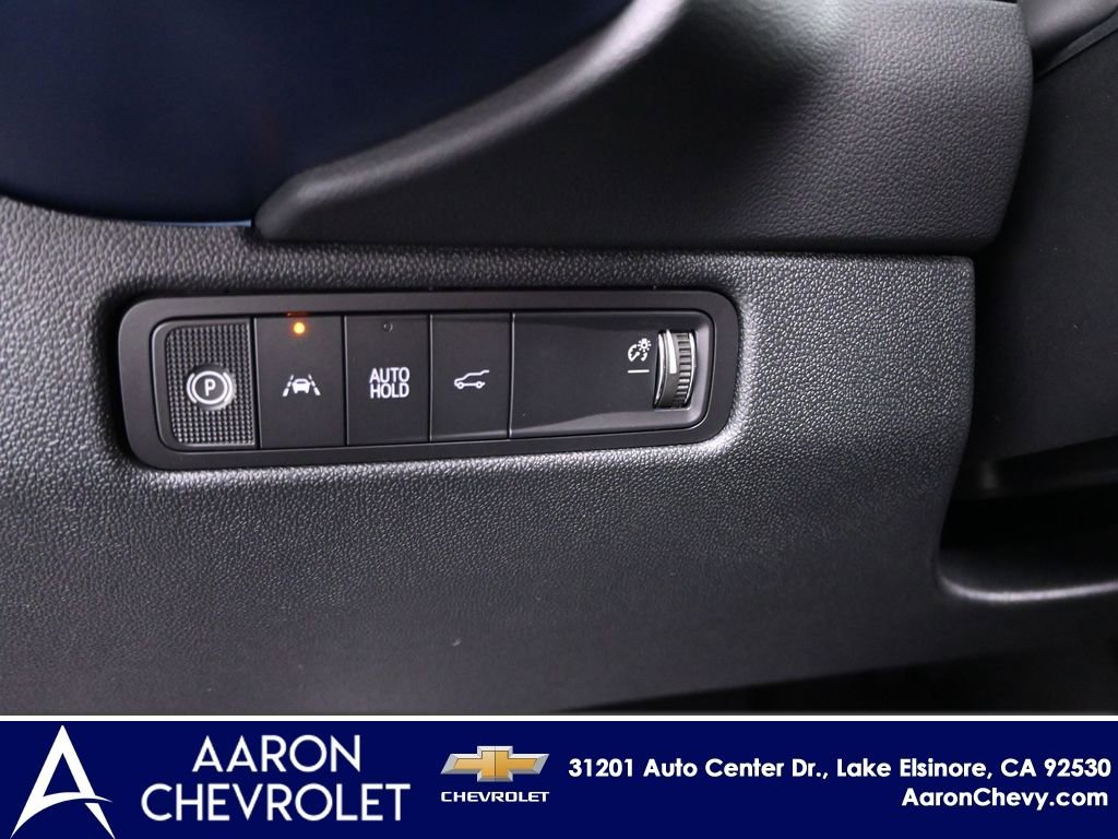 New 2026 Chevrolet Equinox EV LT w/ Convenience Package II FWD image 18