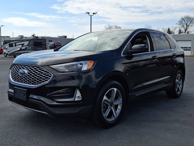 Used 2023 Ford Edge SEL w/ Convenience Package image 6