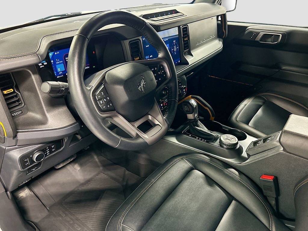 Used 2024 Ford Bronco Badlands AWD/4WD image 9