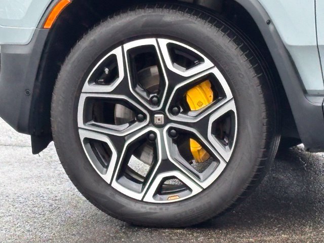 Used 2022 Rivian R1S Launch Edition Quad AWD/4WD image 6