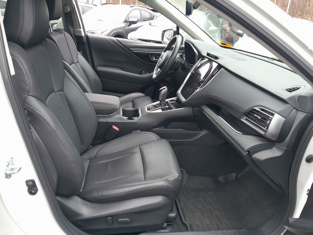 Used 2022 Subaru Outback Limited image 38