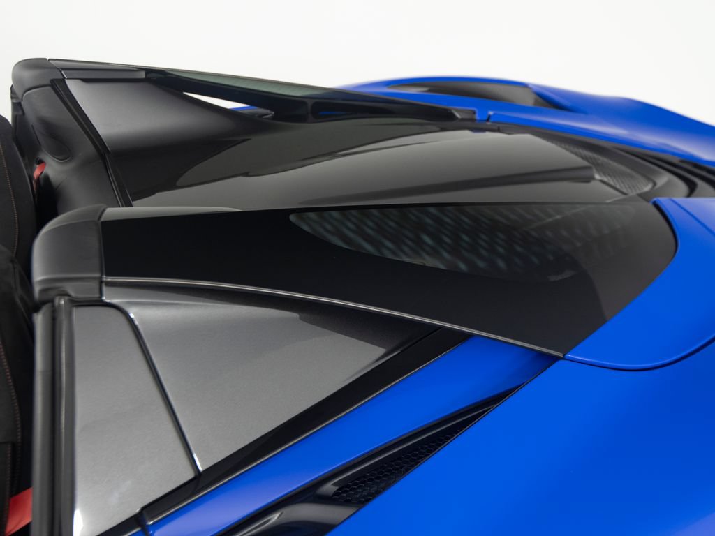 Used 2020 McLaren 720S Spider RWD image 36