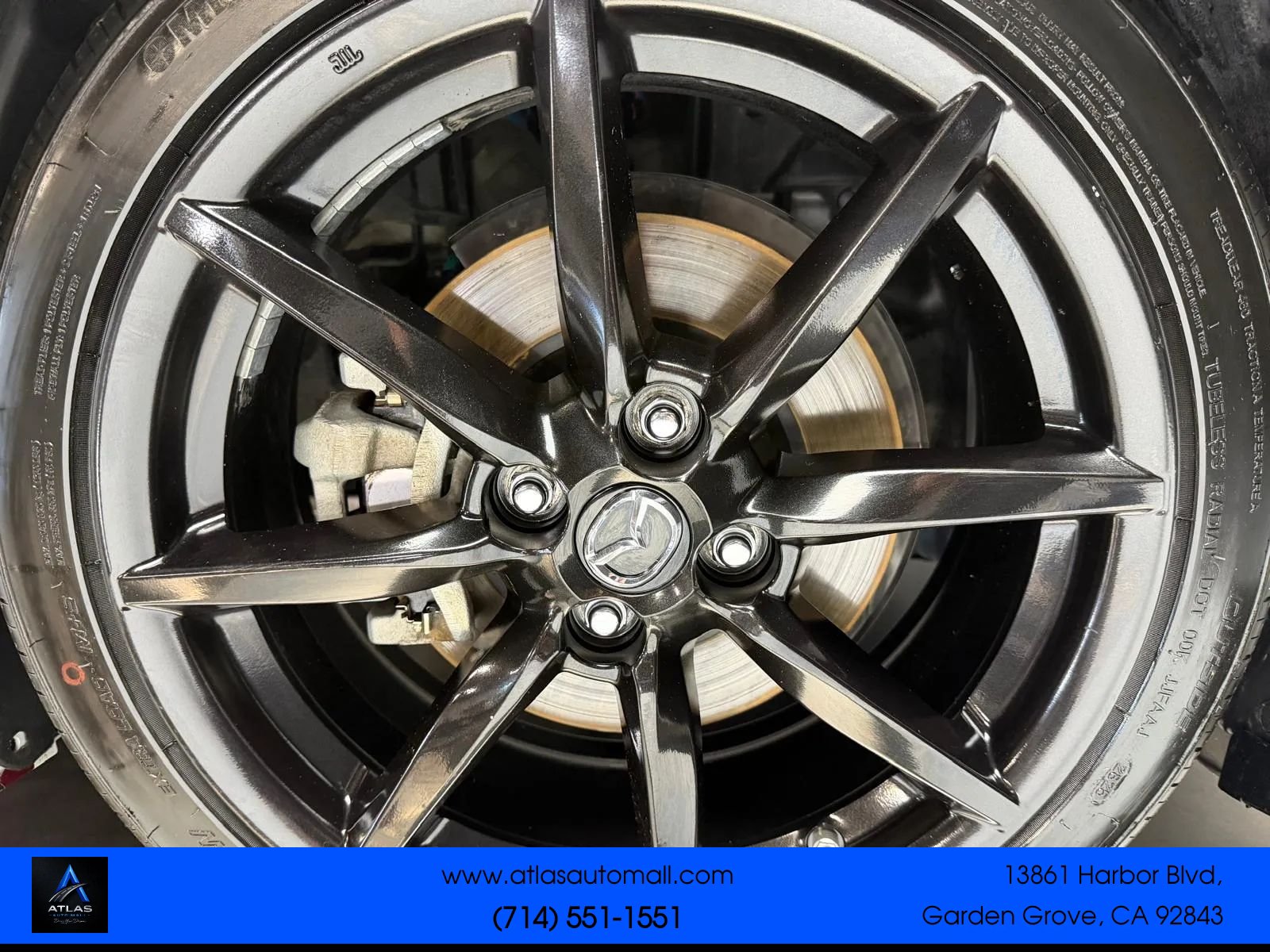 Used 2019 MAZDA MX-5 Miata Club RWD image 8