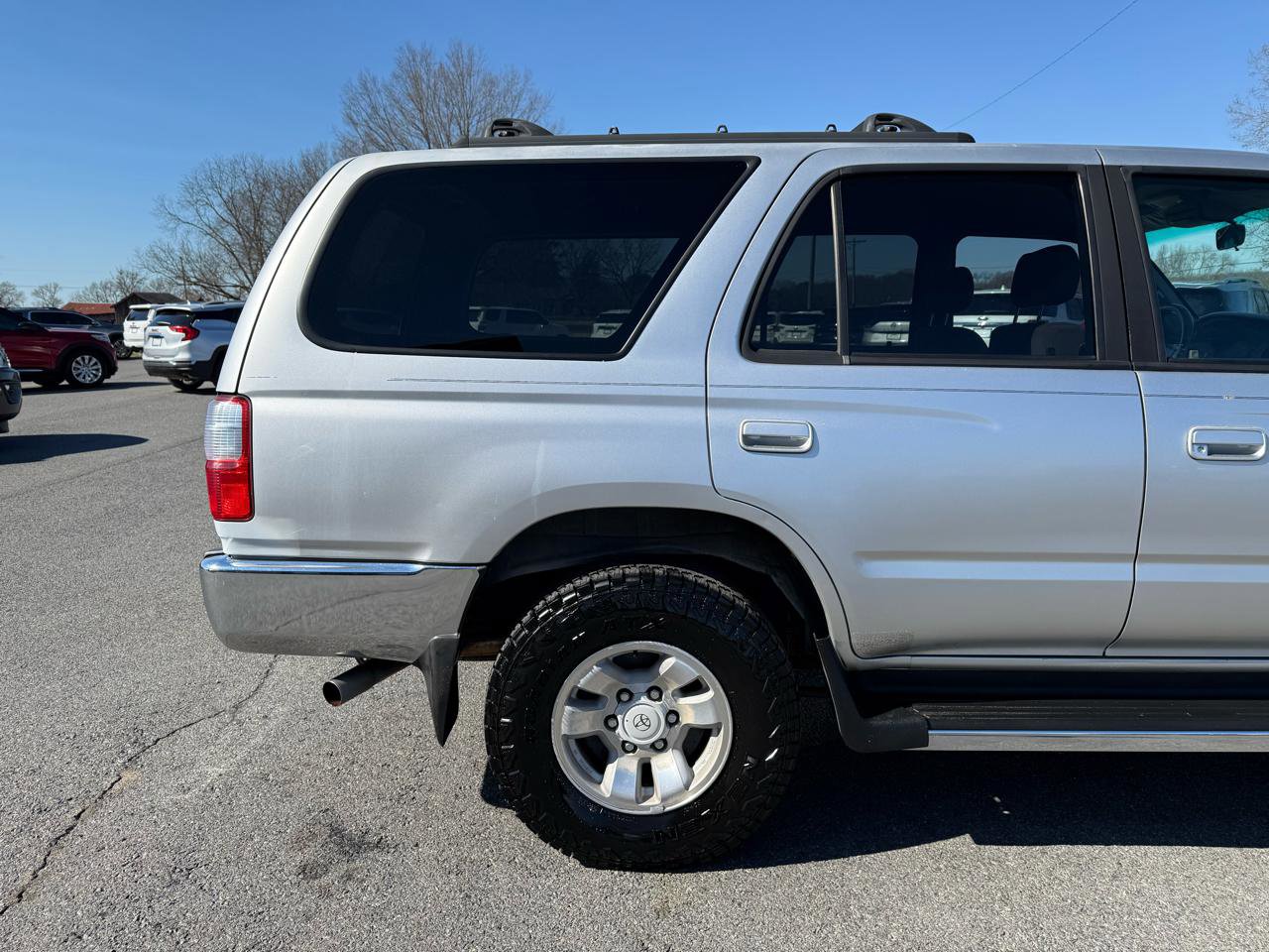 Used 2002 Toyota 4Runner SR5 RWD image 27