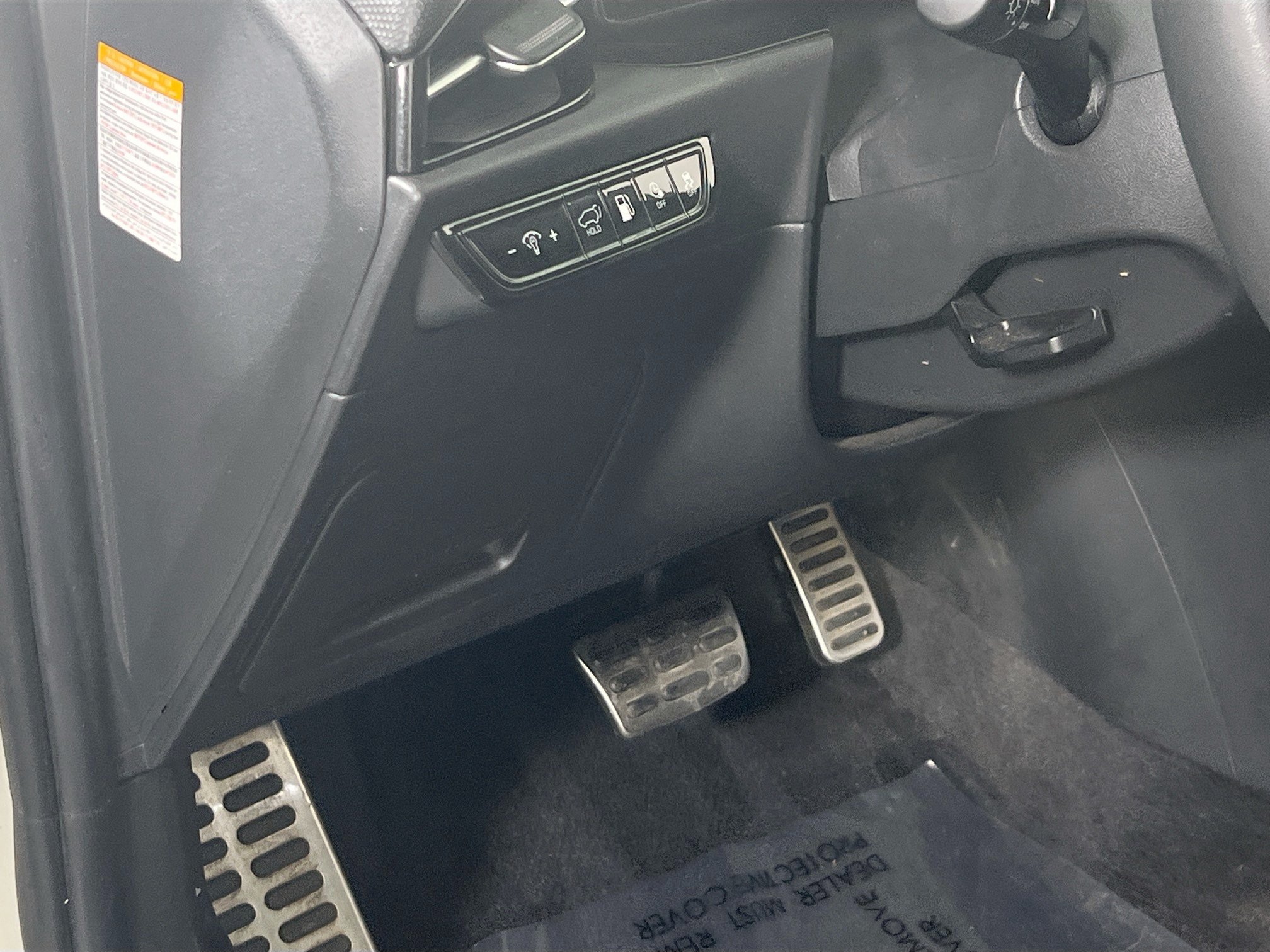 Used 2023 Kia Niro SX Touring FWD image 10