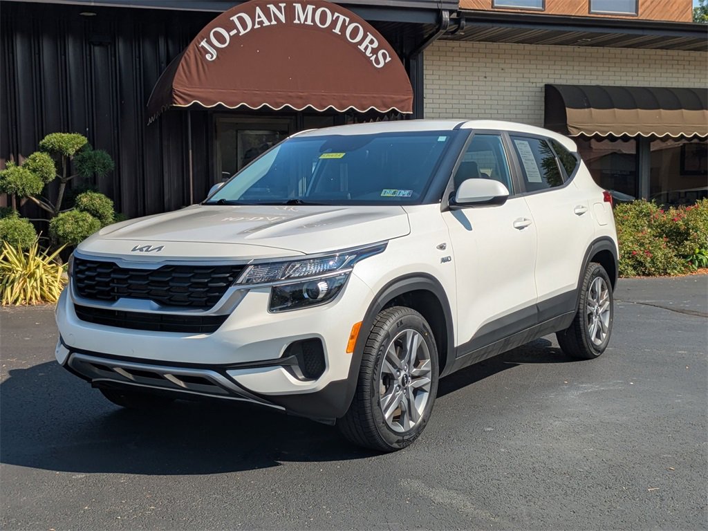 Used 2023 Kia Seltos LX