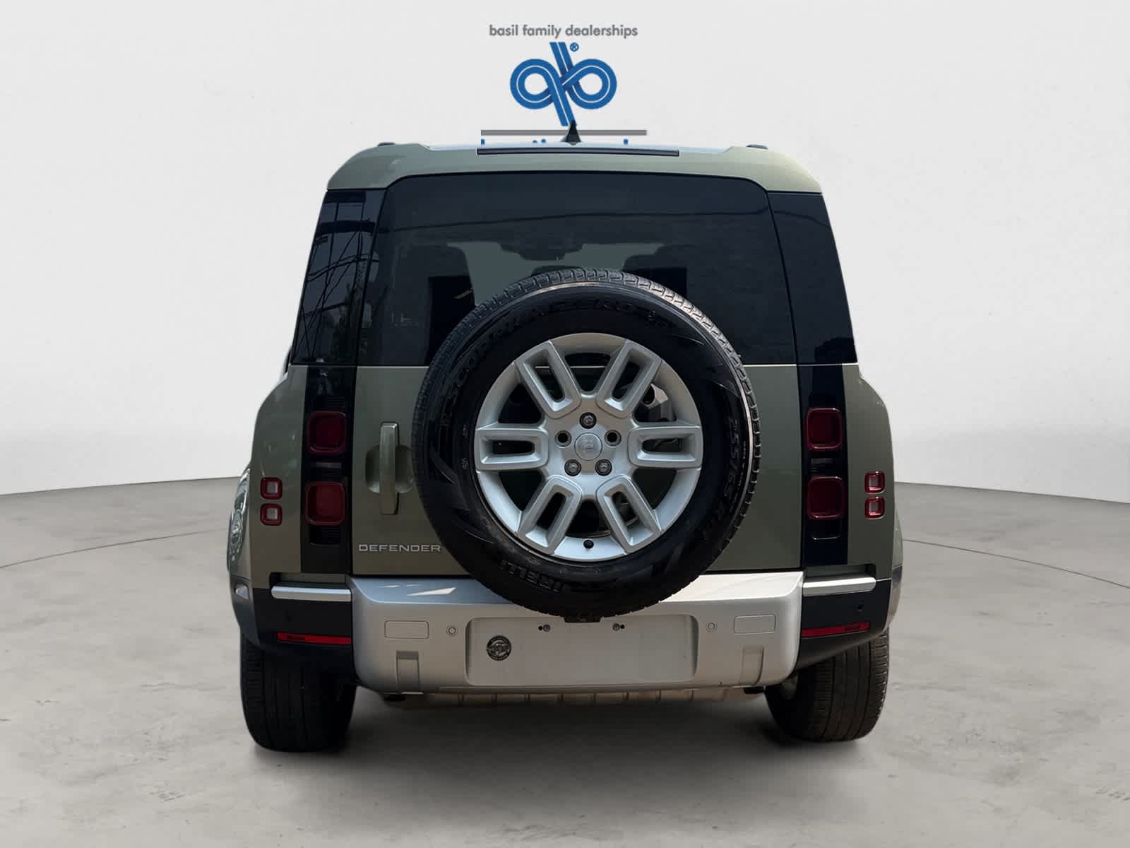 Used 2024 Land Rover Defender 110 S AWD/4WD image 6