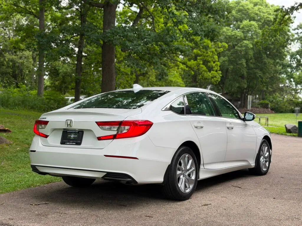 Used 2019 Honda Accord LX image 6