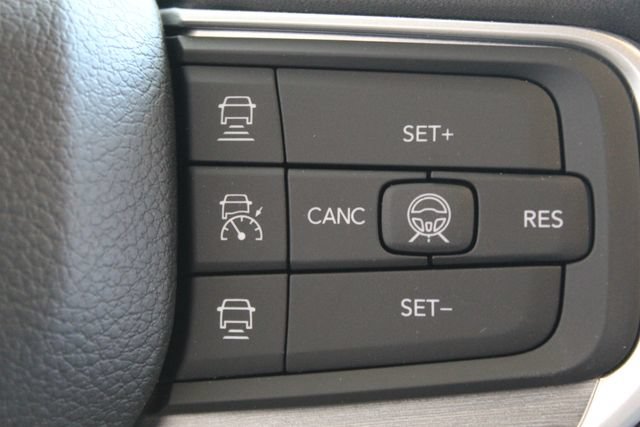 New 2026 Jeep Grand Wagoneer 4WD image 19