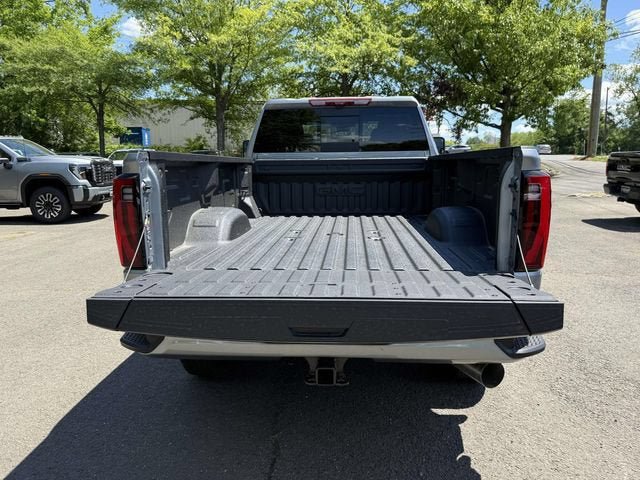 New 2026 GMC Sierra 3500 Denali w/ Denali Reserve Package AWD/4WD image 13