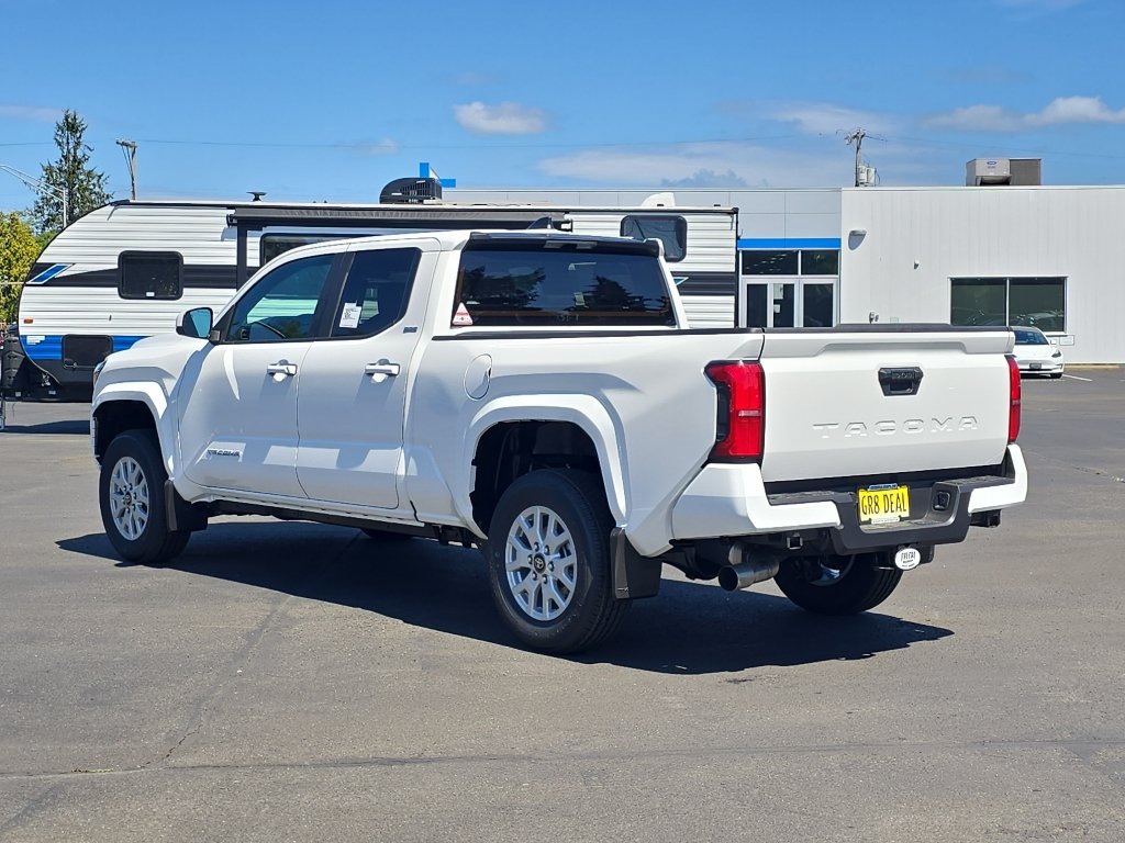New 2026 Toyota Tacoma SR5 RWD image 4