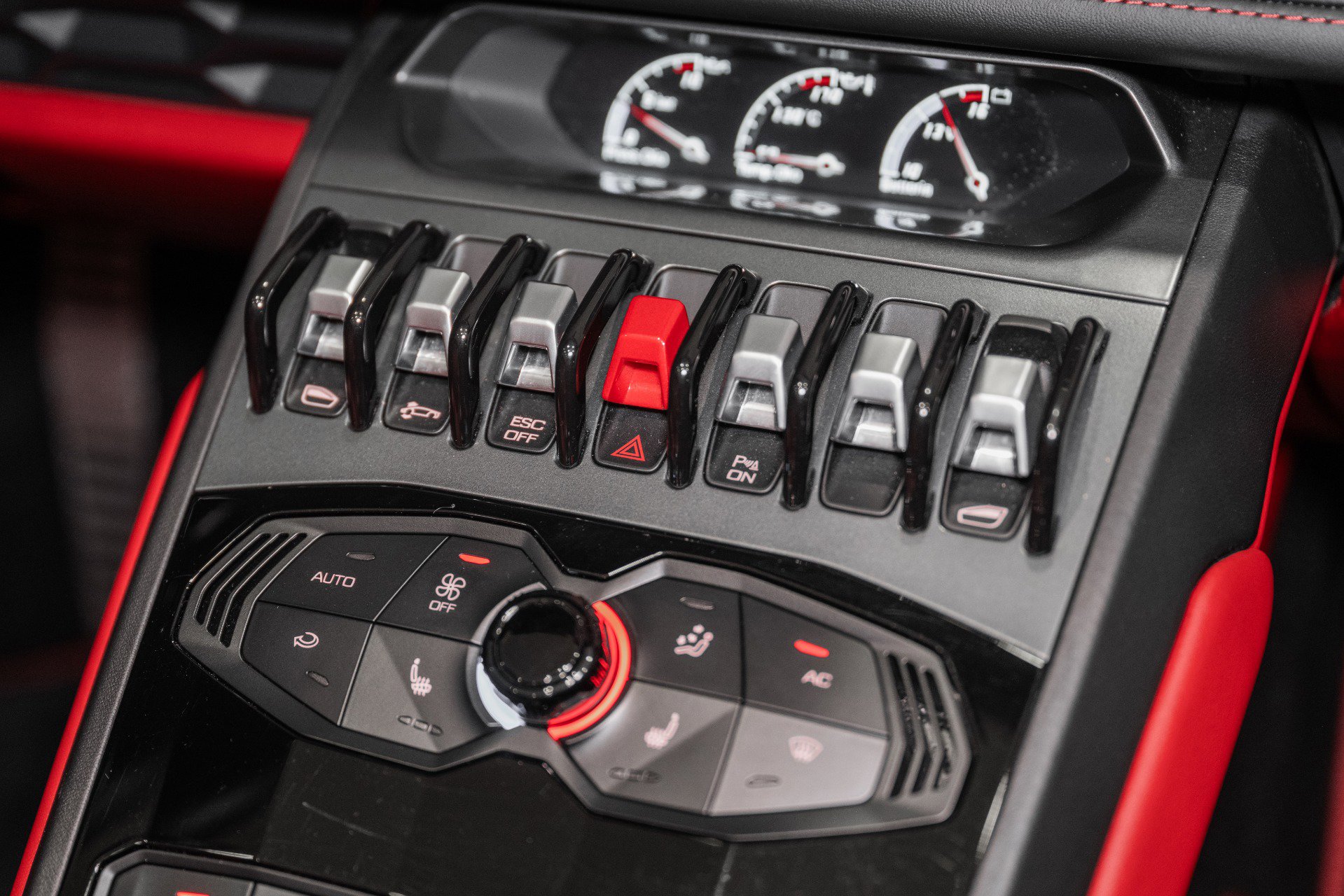 Used 2016 Lamborghini Huracan LP 610-4 image 30