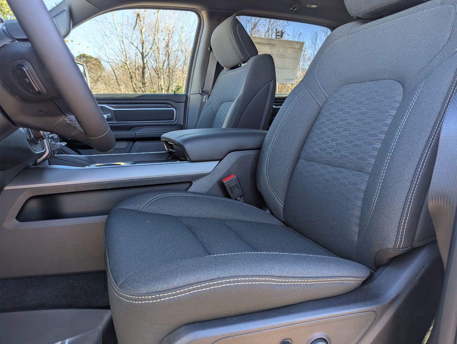 New 2026 RAM 1500 Big Horn AWD/4WD image 11