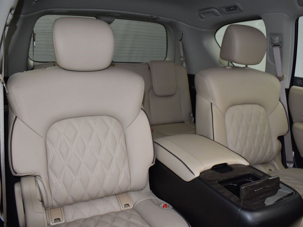 Used 2024 Nissan Armada Platinum w/ Captain's Chairs Package image 31